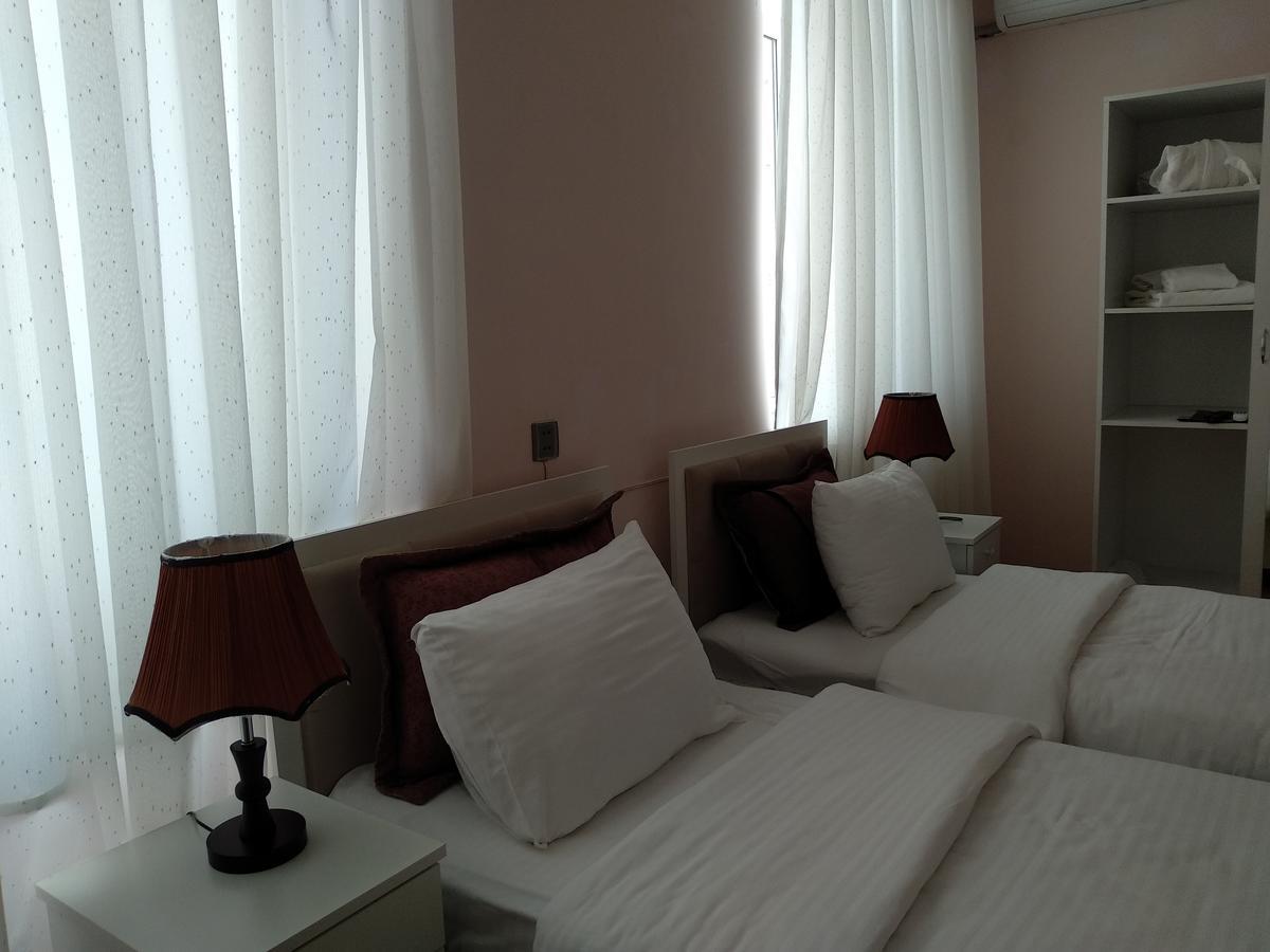 Central Baku Hotel Dış mekan fotoğraf