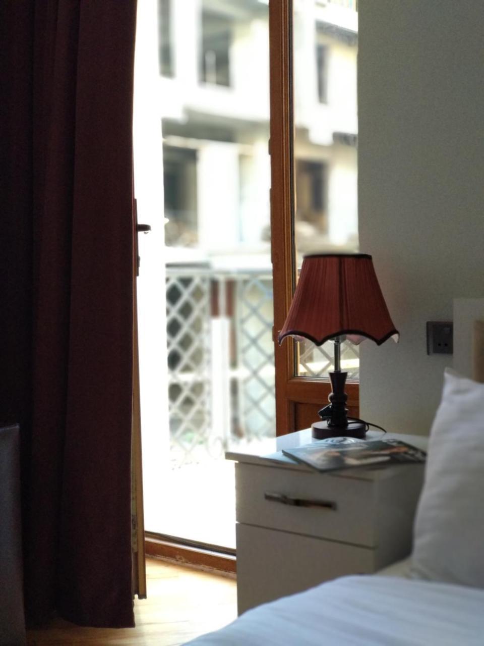 Central Baku Hotel Dış mekan fotoğraf